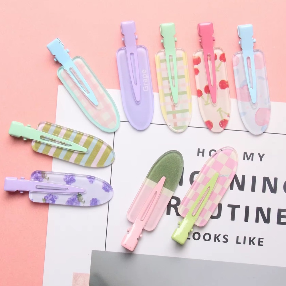 Vibrant Patterned Creaseless Hair Clip, Two Clips on Cards